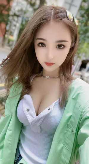 南山甜美可盐的良家妹子